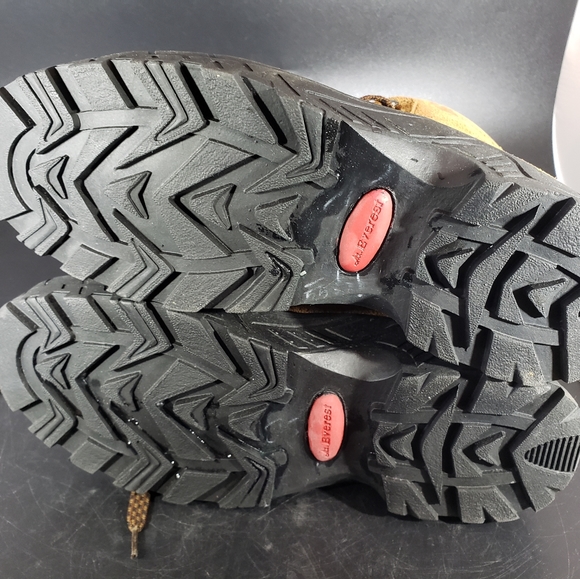 Mt Everest Hiking Winter Boots W 6.5 M 4.5 new condition - Picture 7 of 9